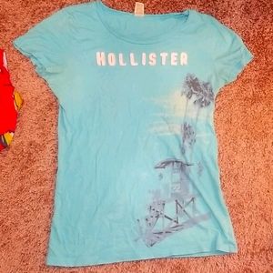 Hollister tee